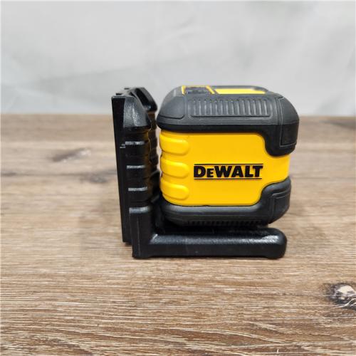 AS-SI DEWALT 55 Ft. Green Self-Leveling Cross Line Laser Level with (2) AA Batteries & Case