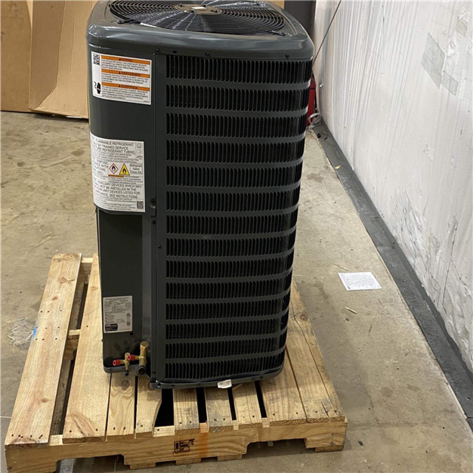 Houston Location - AS-IS CONDENSING UNIT AIR CONDITIONING GOODMAN