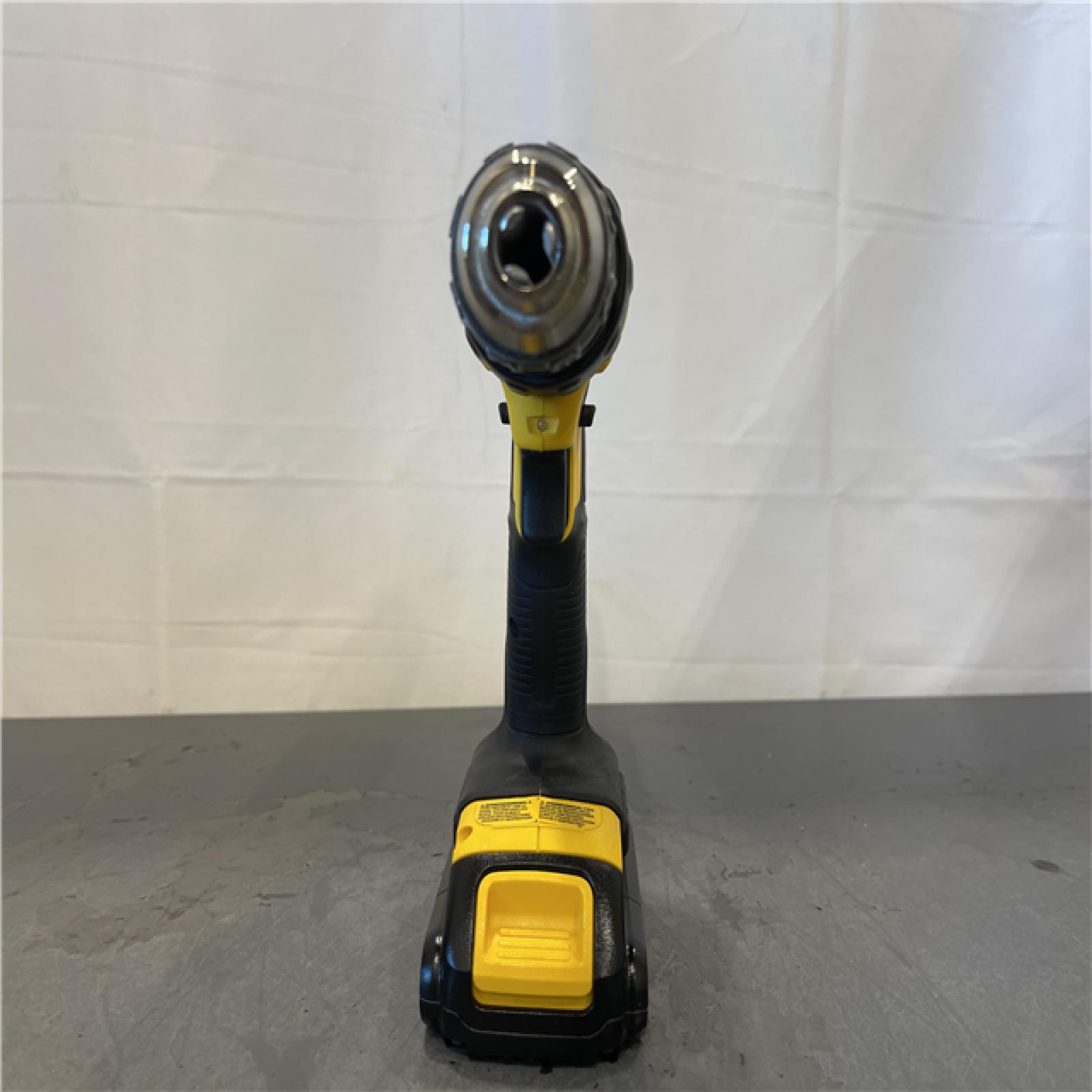 AS-IS - DEWALT 20V MAX Cordless 1/2 in. Drill/Driver Kit