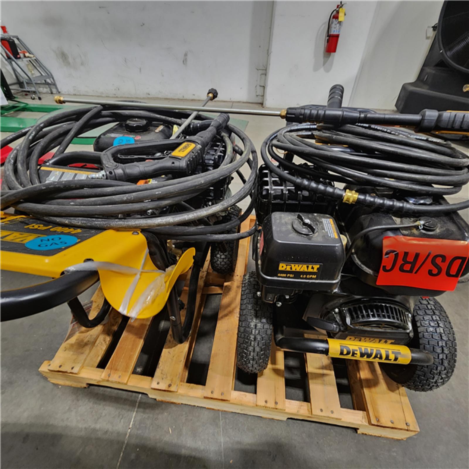 Dallas Location - As-Is DEWALT 4400 PSI 4.0 GPM Gas Pressure Washer (Lot Of 2)
