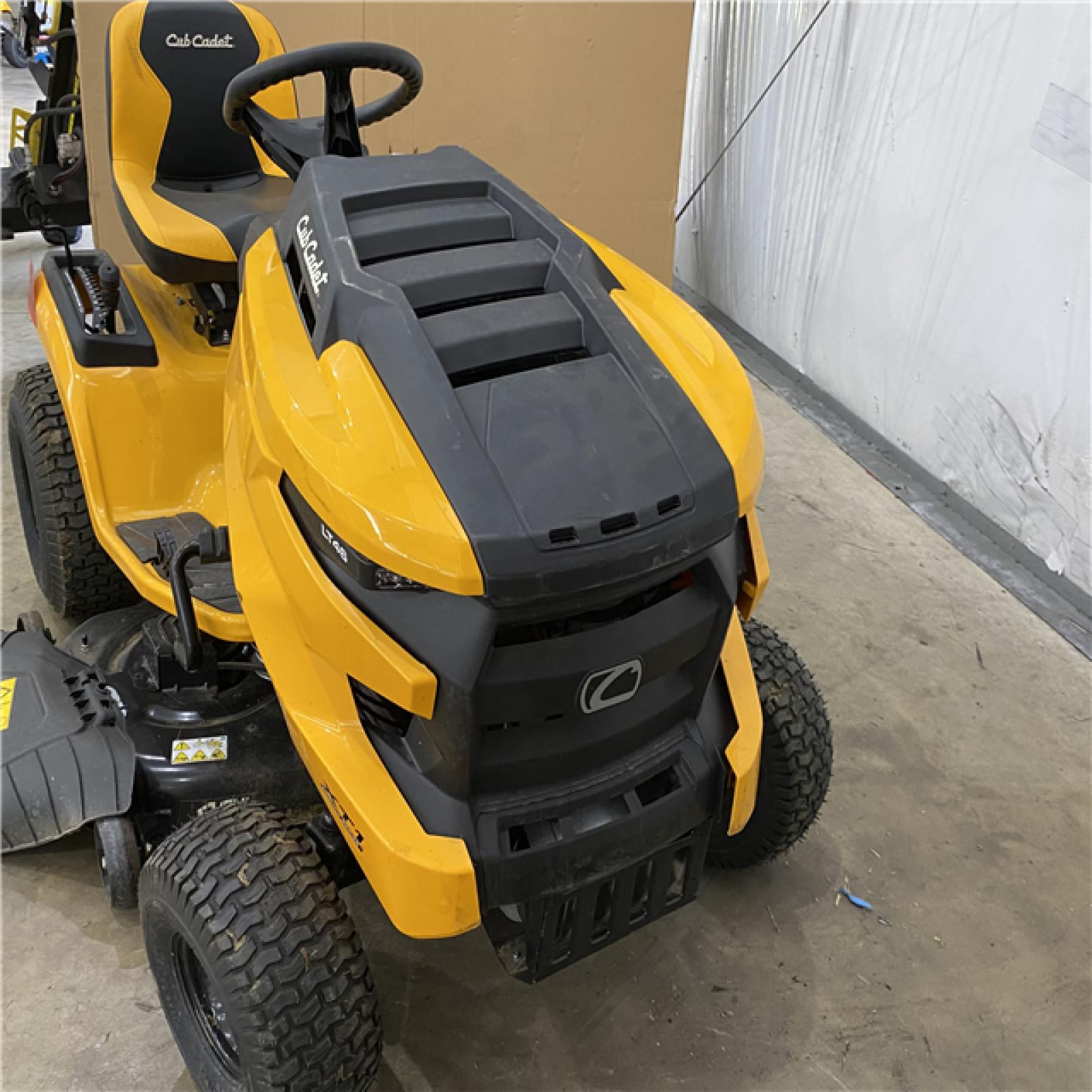 Houston Location AS IS - XT1 LT46 46 Riding Mower