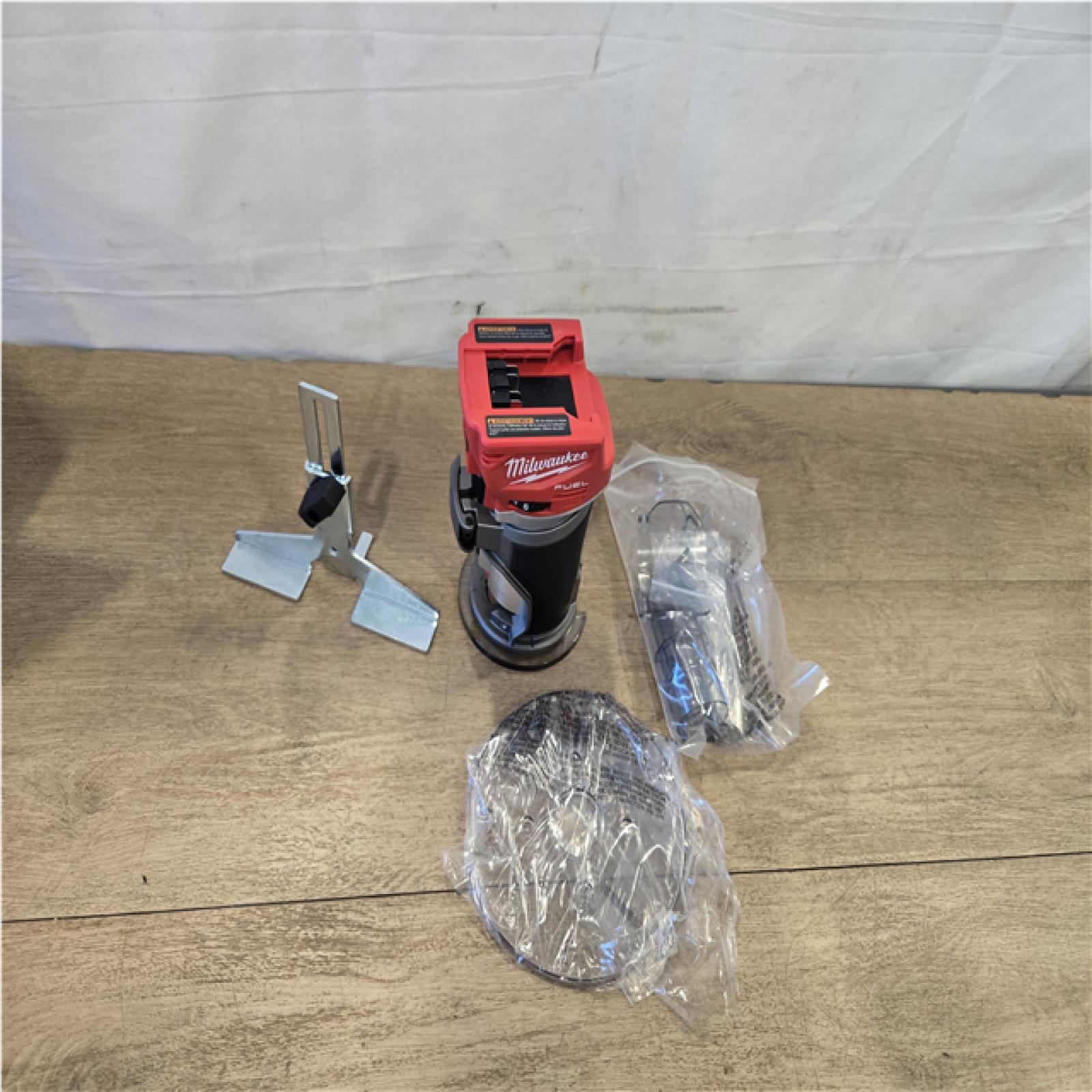 AS-IS Milwaukee FUEL 18V Lithium-Ion Brushless Cordless Compact Router (Tool-Only)