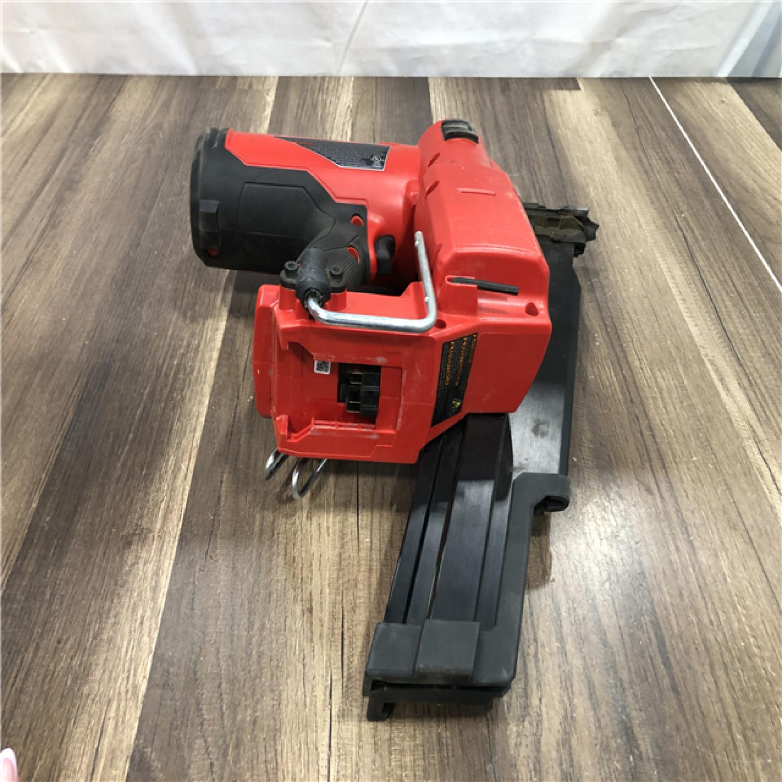 AS-IS Milwaukee FUEL 3-1/2 in. 18-Volt 21-Degree Lithium-Ion Brushless Cordless Framing Nailer (Tool-Only)