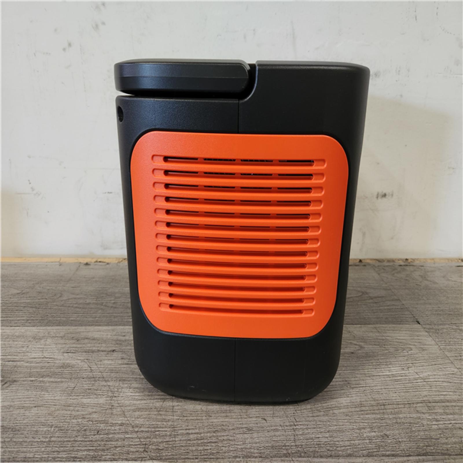 Phoenix Location AS-IS Jackery Solar Generator Explorer 1000 Plus 1264.64Wh/2000W Model No. JE-1000C