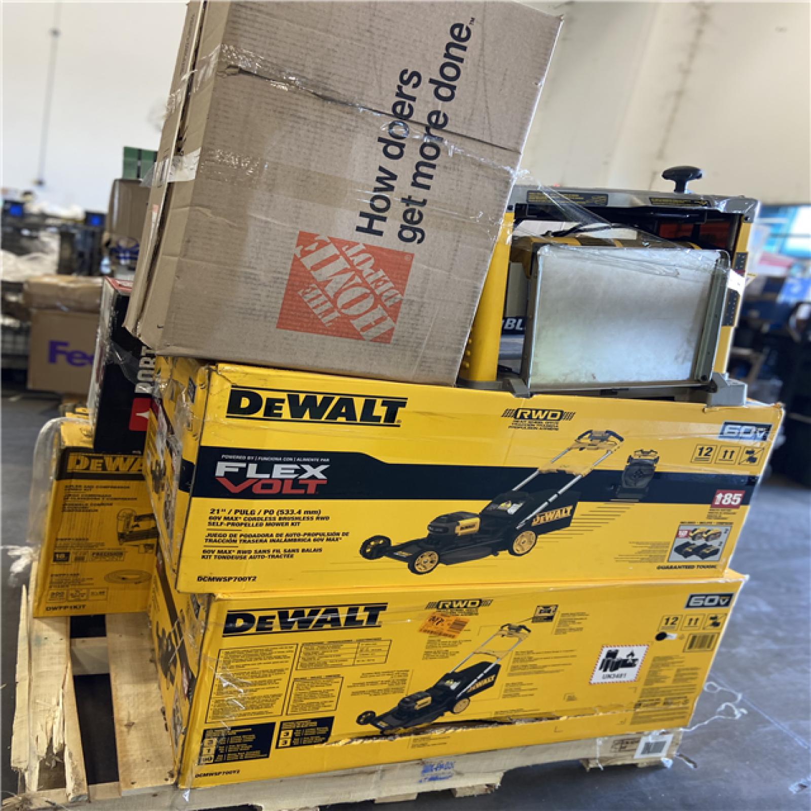 DALLAS LOCATION - AS-IS TOOL PALLET