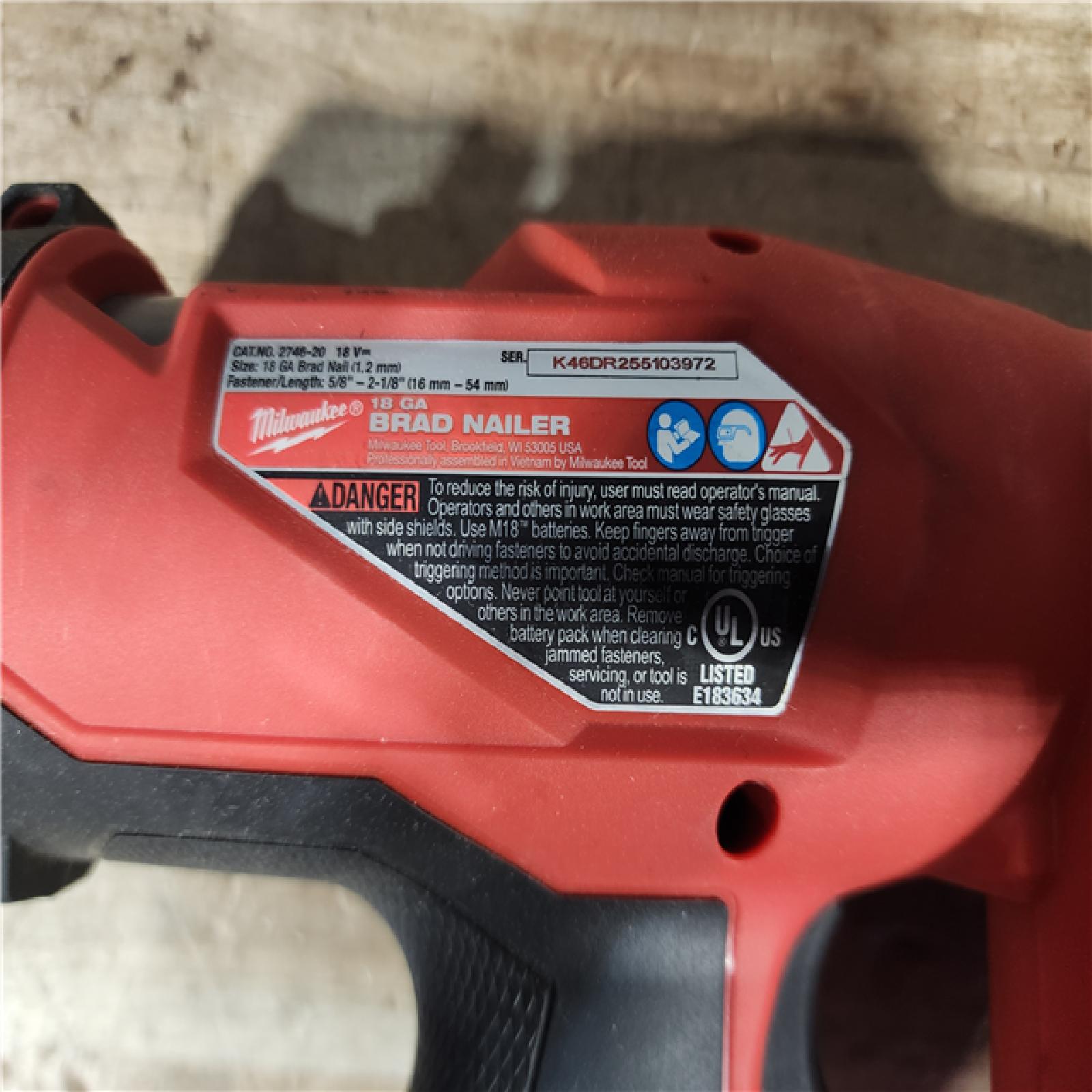 HOUSTON LOCATION - AS - IS Milwaukee FUEL 18-Volt Lithium-Ion Brushless Cordless Gen II 18-Gauge Brad Nailer (Tool-Only)