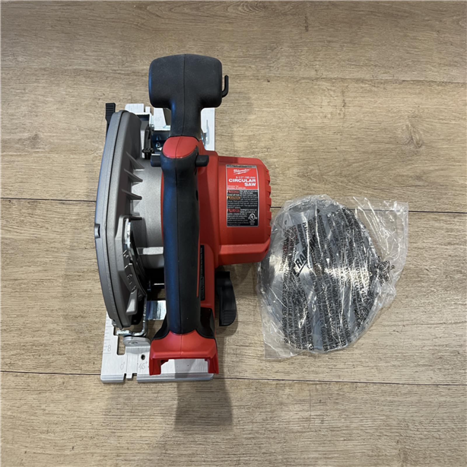 AS-IS Milwaukee 18V Lithium-Ion Cordless 6-1/2 in. Circular Saw (Tool-Only)