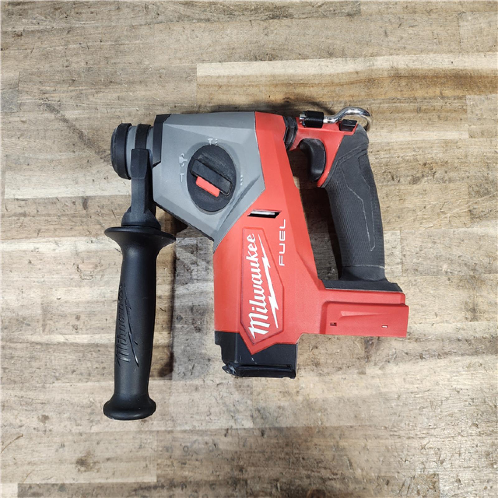 HOUSTON LOCATION - AS-IS Milwaukee  FUEL 18V Lithium-Ion Brushless Cordless 5/8 in. SDS-Plus Rotary Hammer (Tool-Only)