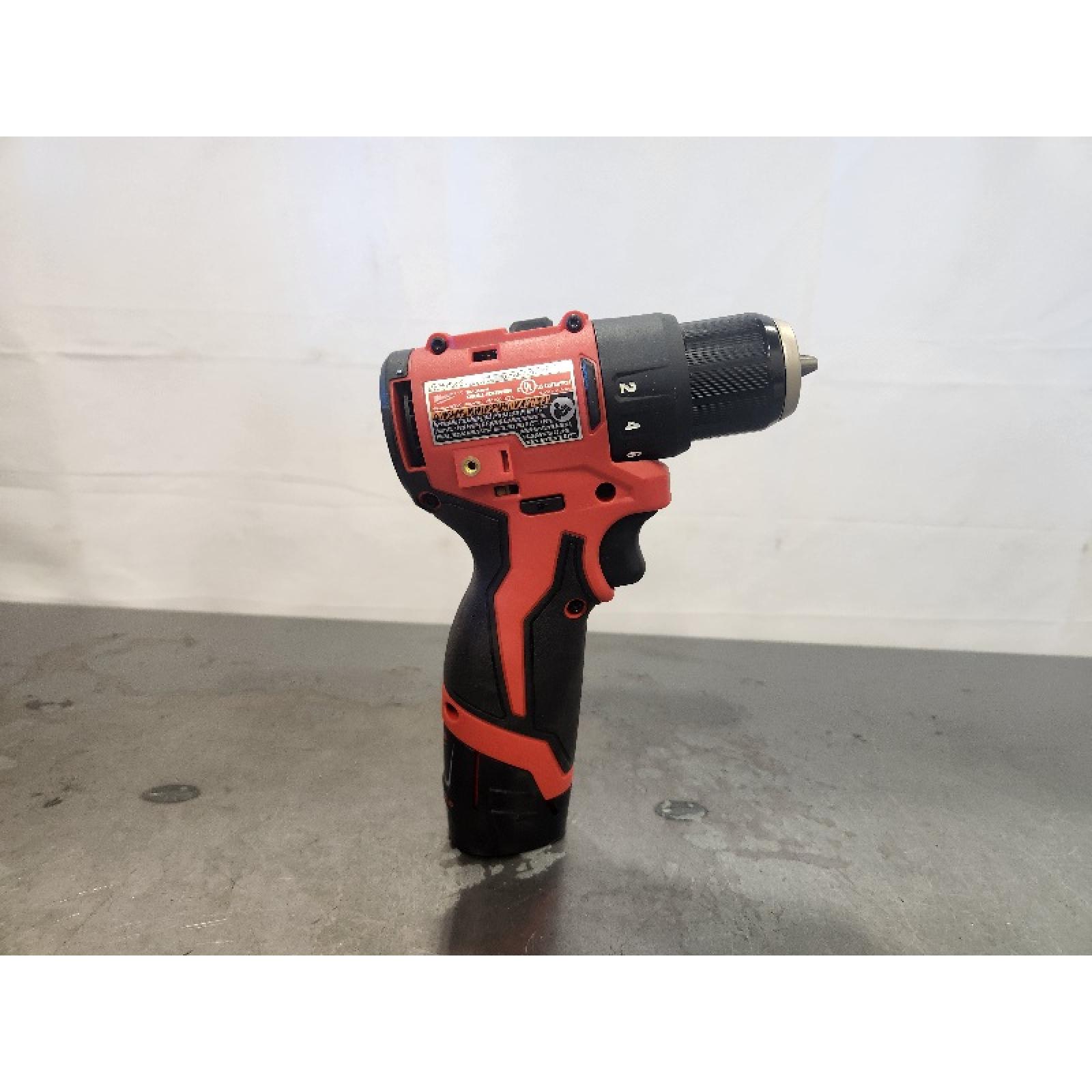 AS-IS- Milwaukee Tool M12 3/8 in. Brushless Cordless Drill/Driver Kit (Battery & Charger)