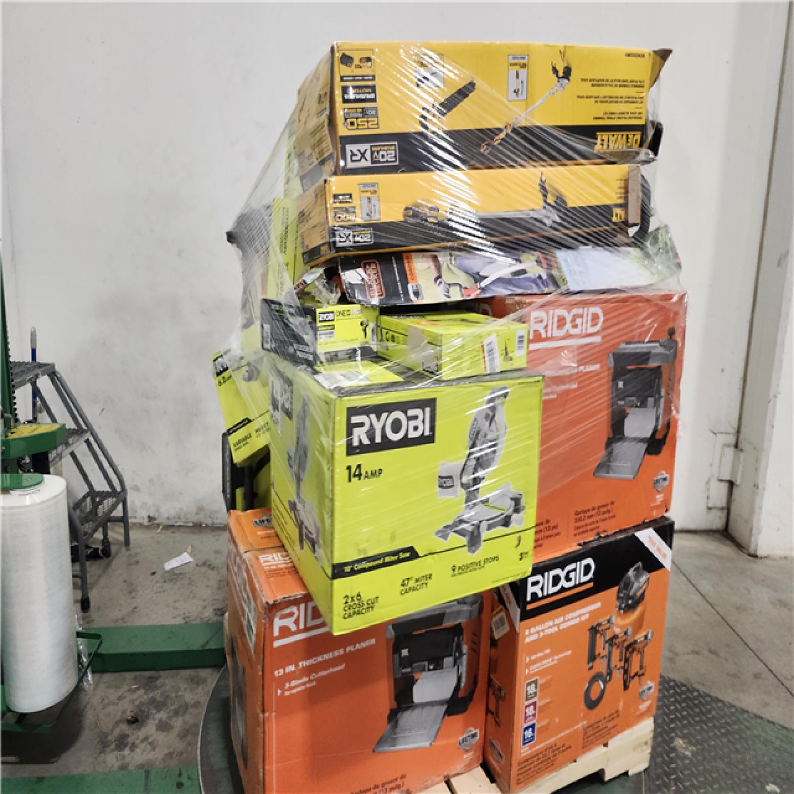 Dallas Location - As-Is Tool Pallet