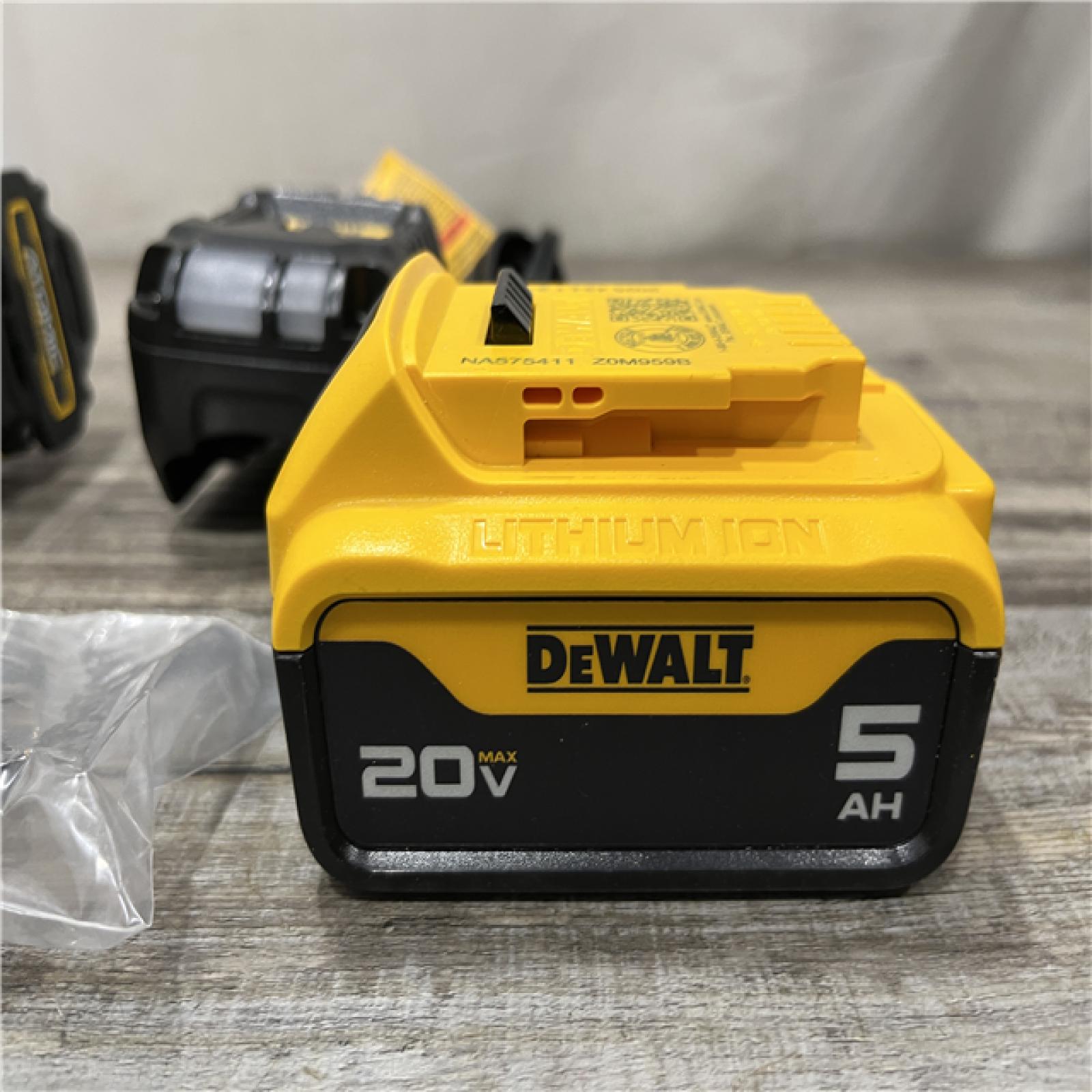 AS-IS DEWALT ATOMIC 20V Lithium-Ion Cordless 1/2 in. Hammer Drill Kit