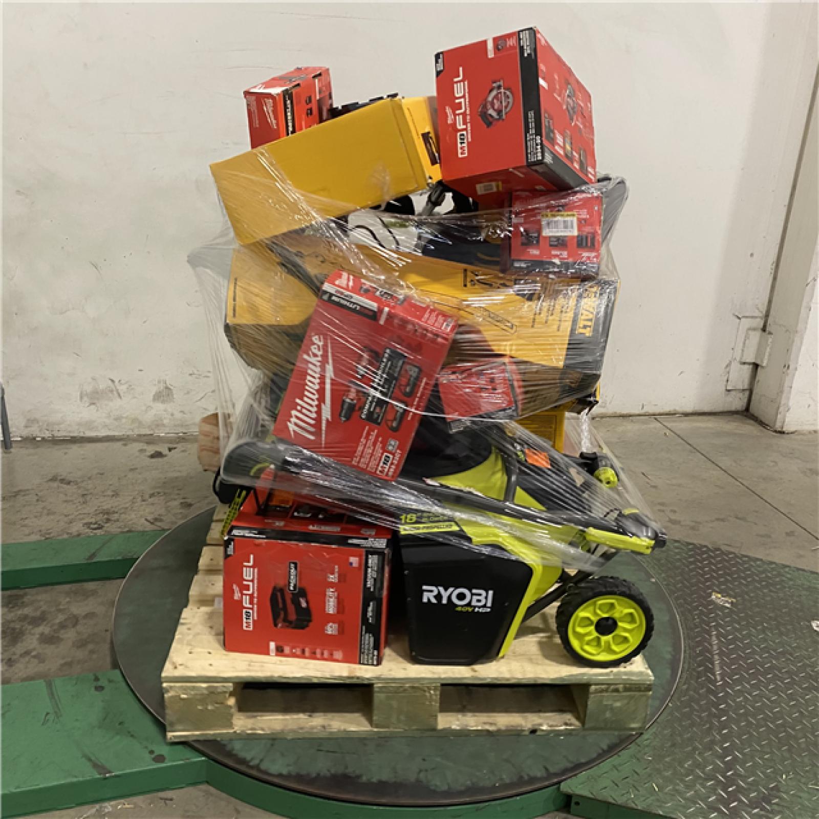 Dallas Location - As-Is Tool Pallet