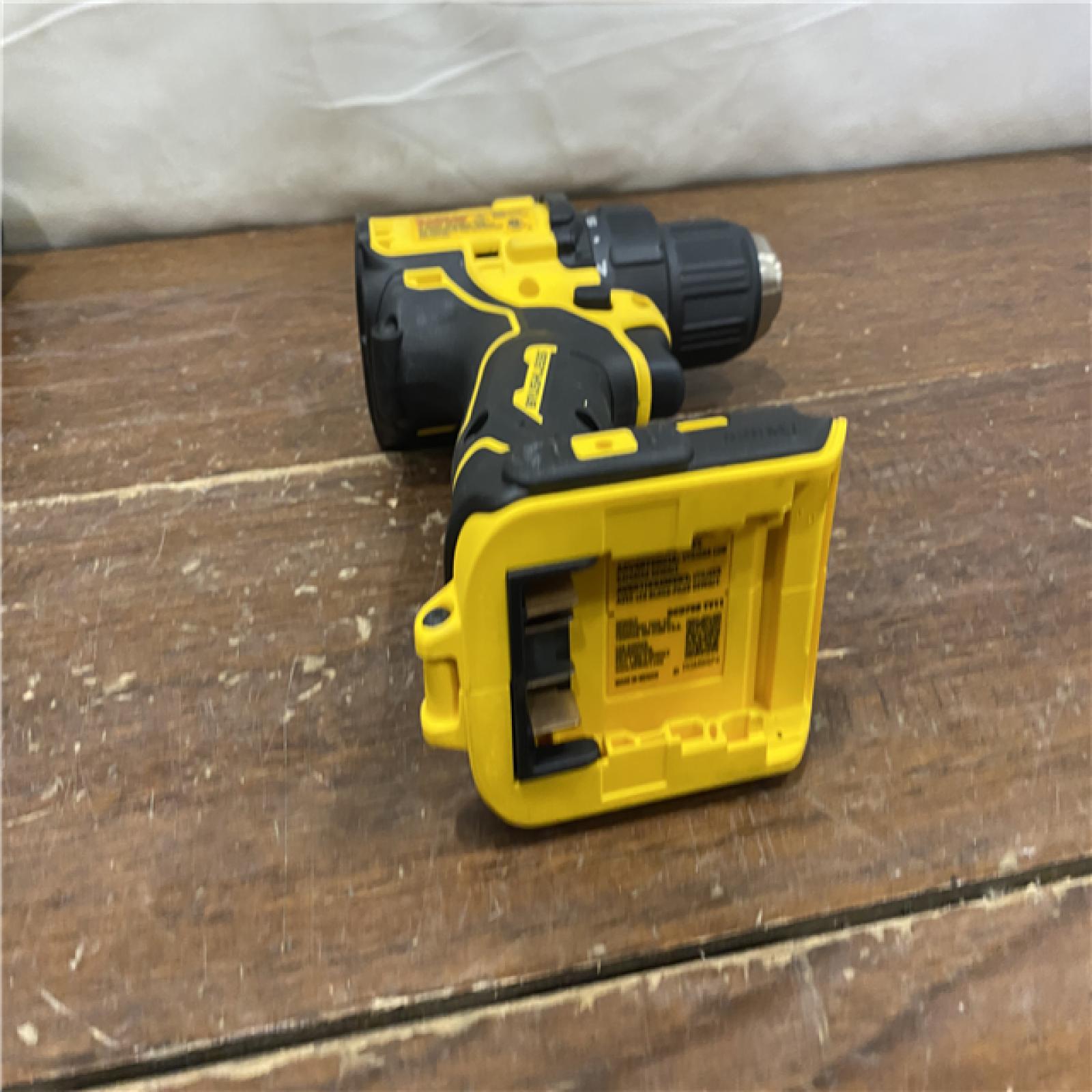 AS-ISATOMIC 20V MAX Cordless Brushless Compact 1/2 in. Drill/Driver, (2) 20V 1.3Ah Batteries, Charger and Bag