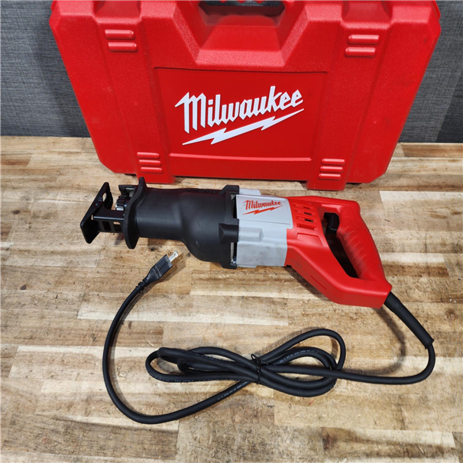 HOUSTON LOCATION - AS - IS 12 Amp Sawzall Reciprocating Saw with Case