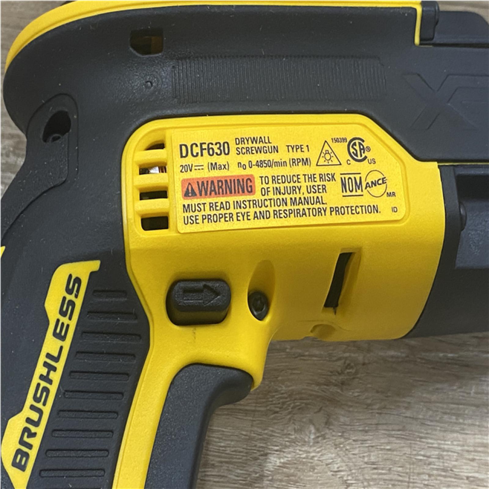 AS-IS DEWALT XR 20V MAX Lithium-Ion Cordless Brushless Screw Gun (Tool Only)