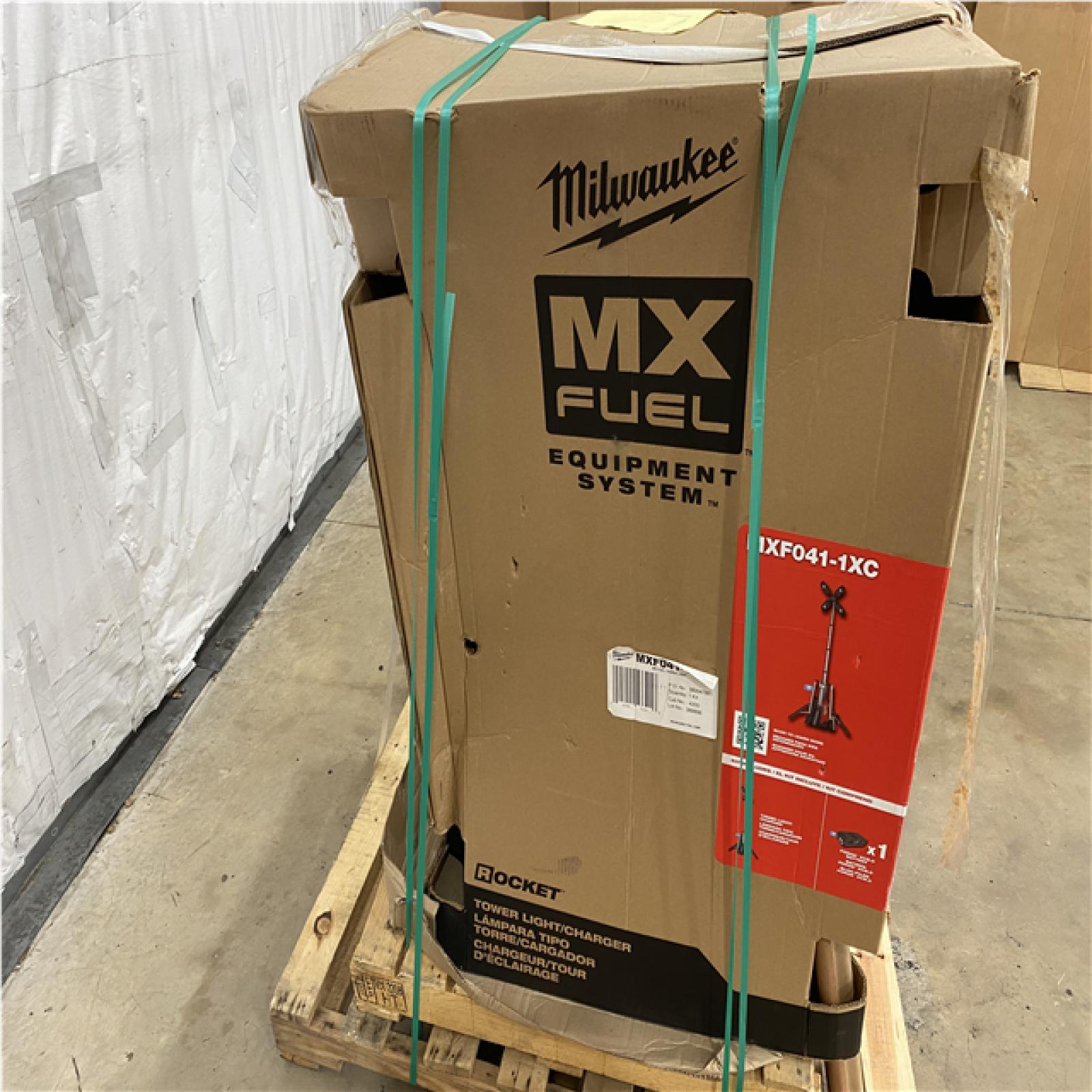 Houston Location - AS-IS Tool Pallet MILWAUKEE TOWER LIGHT/CHARGER