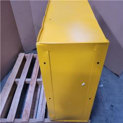 CALIFORNIA AS-IS DEWALT TOOL BOX