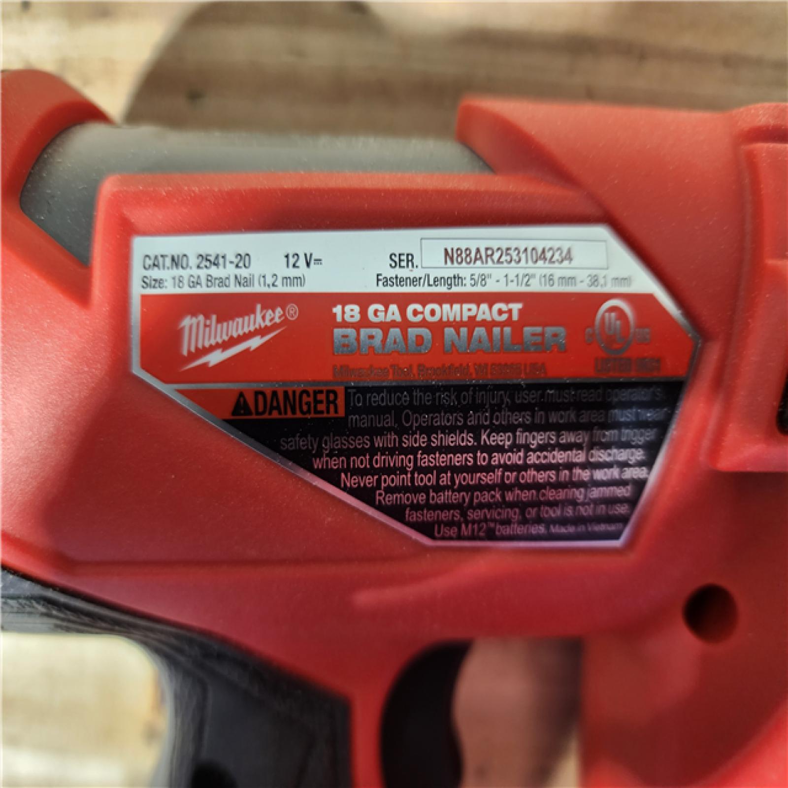 HOUSTON LOCATION - AS-IS Milwaukee FUEL 12-Volt Lithium-Ion Brushless Cordless 18-Gauge 1-1/2 in. Compact Brad Nailer (Tool Only)