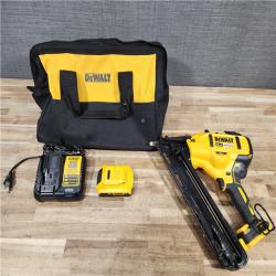 HOUSTON LOCATION - AS - IS DEWALT 20V MAX XR Lithium-Ion Cordless 2-1/2 in. 15-Gauge Finish Nailer Kit