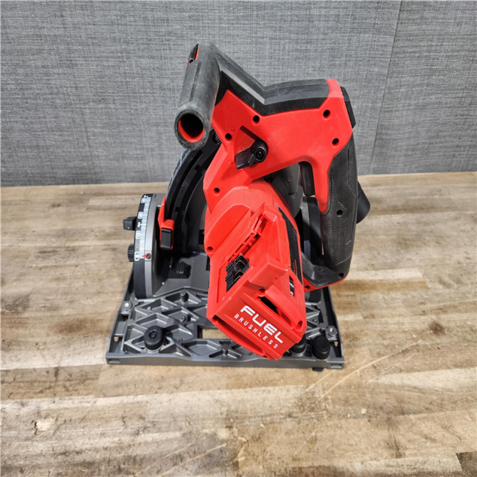 HOUSTON LOCATION - AS-IS Milwaukee M18 FUEL 18V Lithium-Ion Cordless Brushless 6-1/2 in. Plunge Cut Track Saw (Tool-Only)