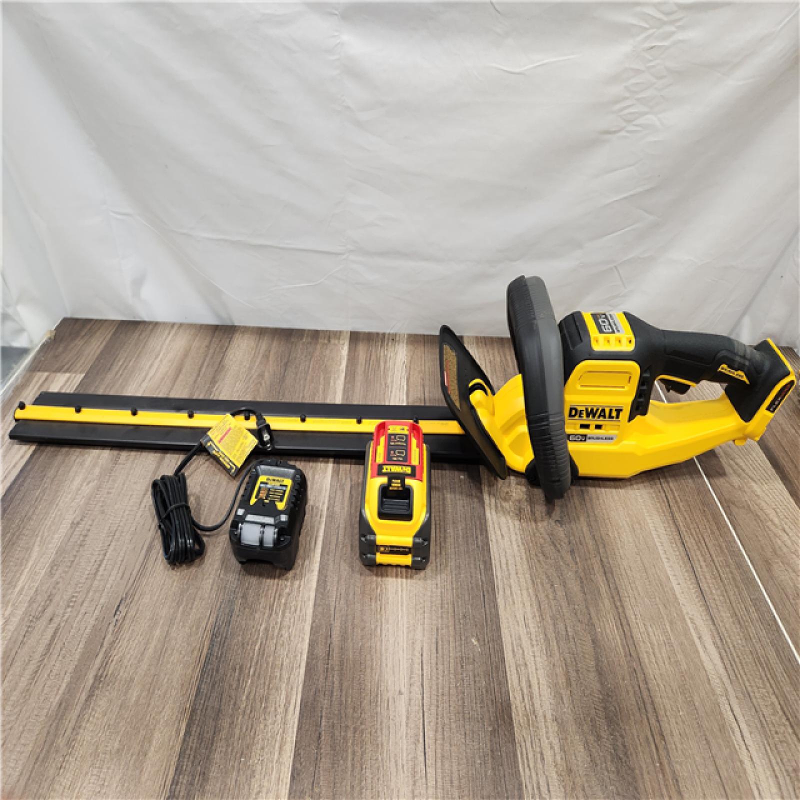 LIKE NEW! - FLEXVOLT 60V MAX 26 in. Brushless Cordless Battery Powered Hedge Trimmer Kit with (1) FLEXVOLT 2 Ah Battery Charger