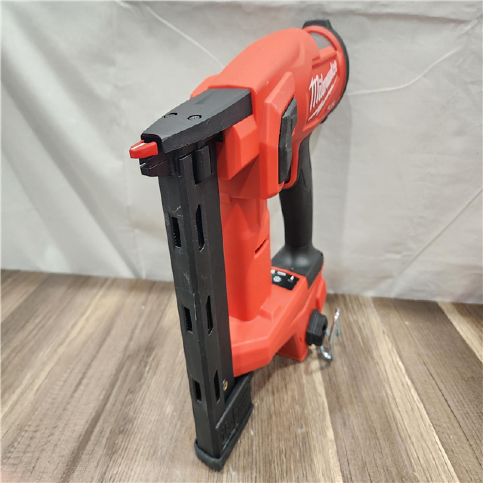 AS-IS- MILWAUKEE FUEL 18V Cordless 18-Gauge 1/4 in. Narrow Crown Stapler (Tool-Only)