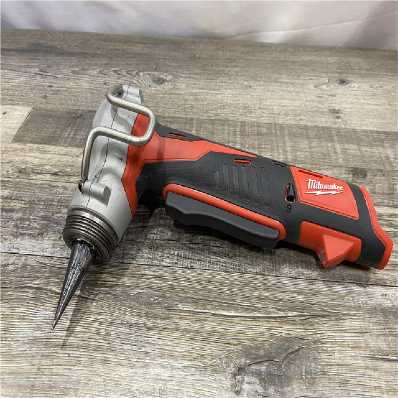 AS-IS Milwaukee Cordless PEX Expansion Tool Kit