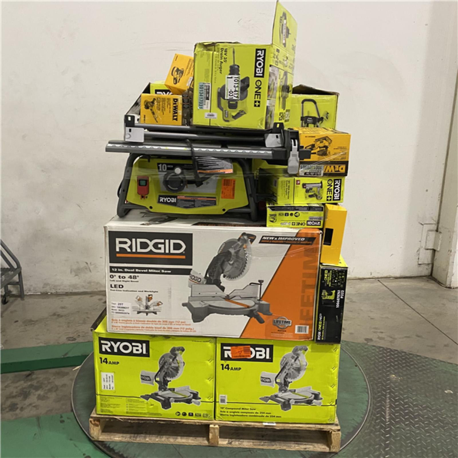 Dallas Location - As-Is Tool Pallet