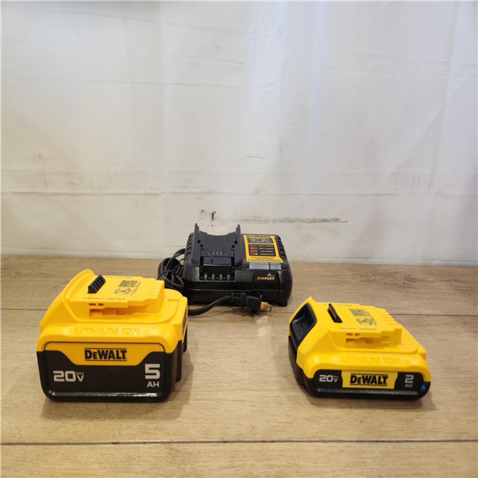AS-IS- DEWALT 20V MAX Lithium-Ion Battery Kit with 5.0Ah and 2.0Ah Battery and Charger