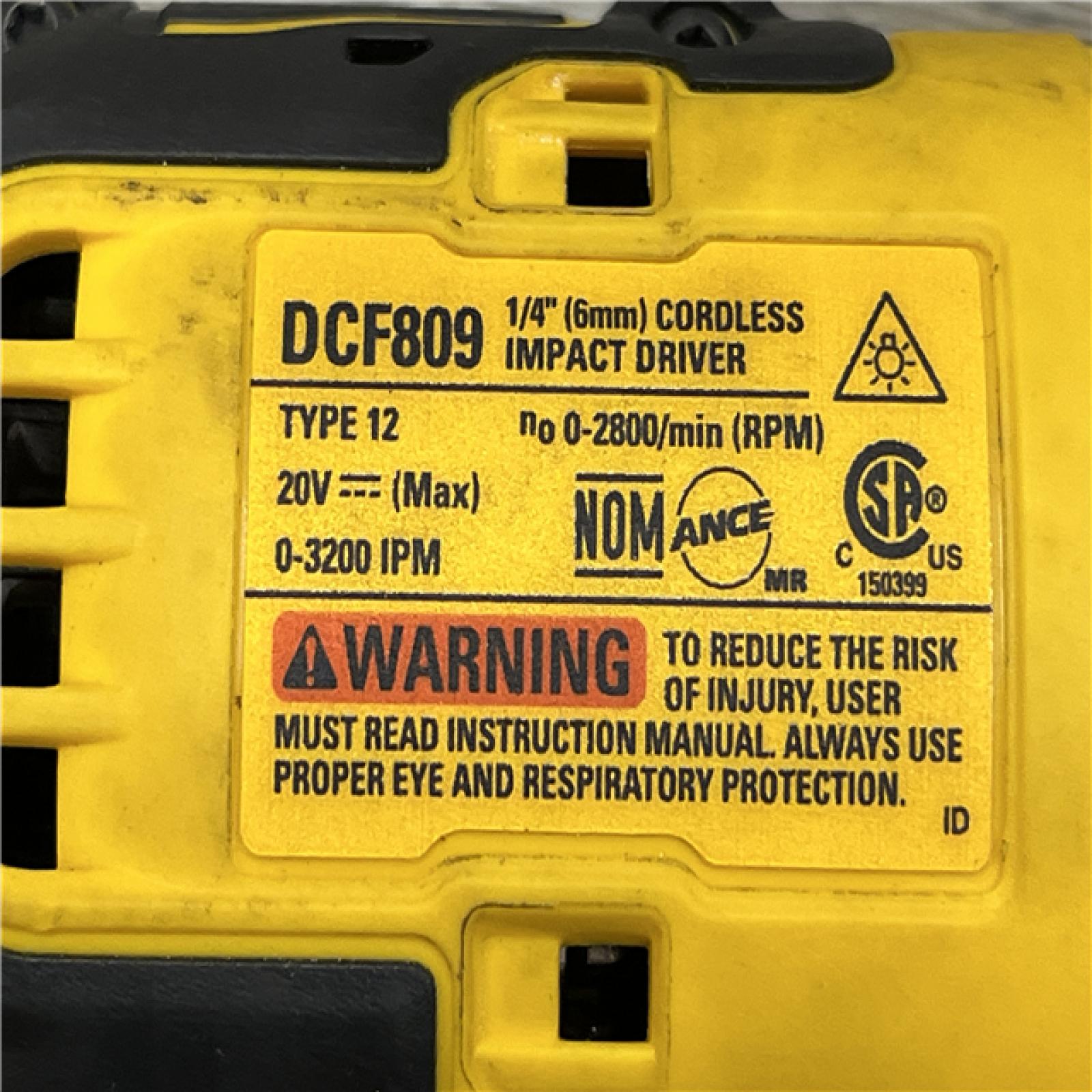 AS-IS DEWALT Atomic 20V Max Lithium-Ion Brushless Cordless Compact 1/4 in. Impact Driver Kit