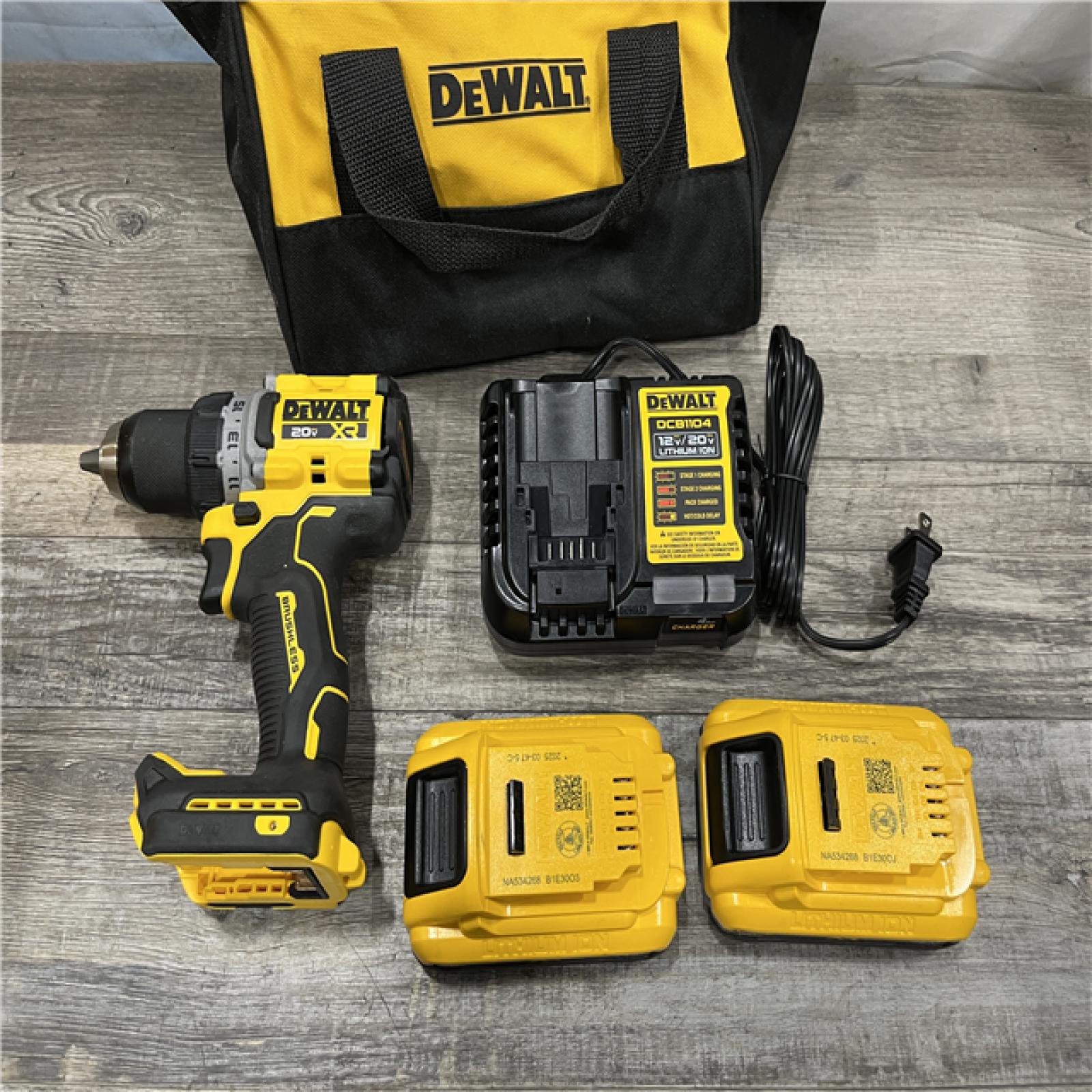 AS-IS DEWALT 20V XR Lithium-Ion Cordless Brushless 1/2 in. Drill/Driver Kit