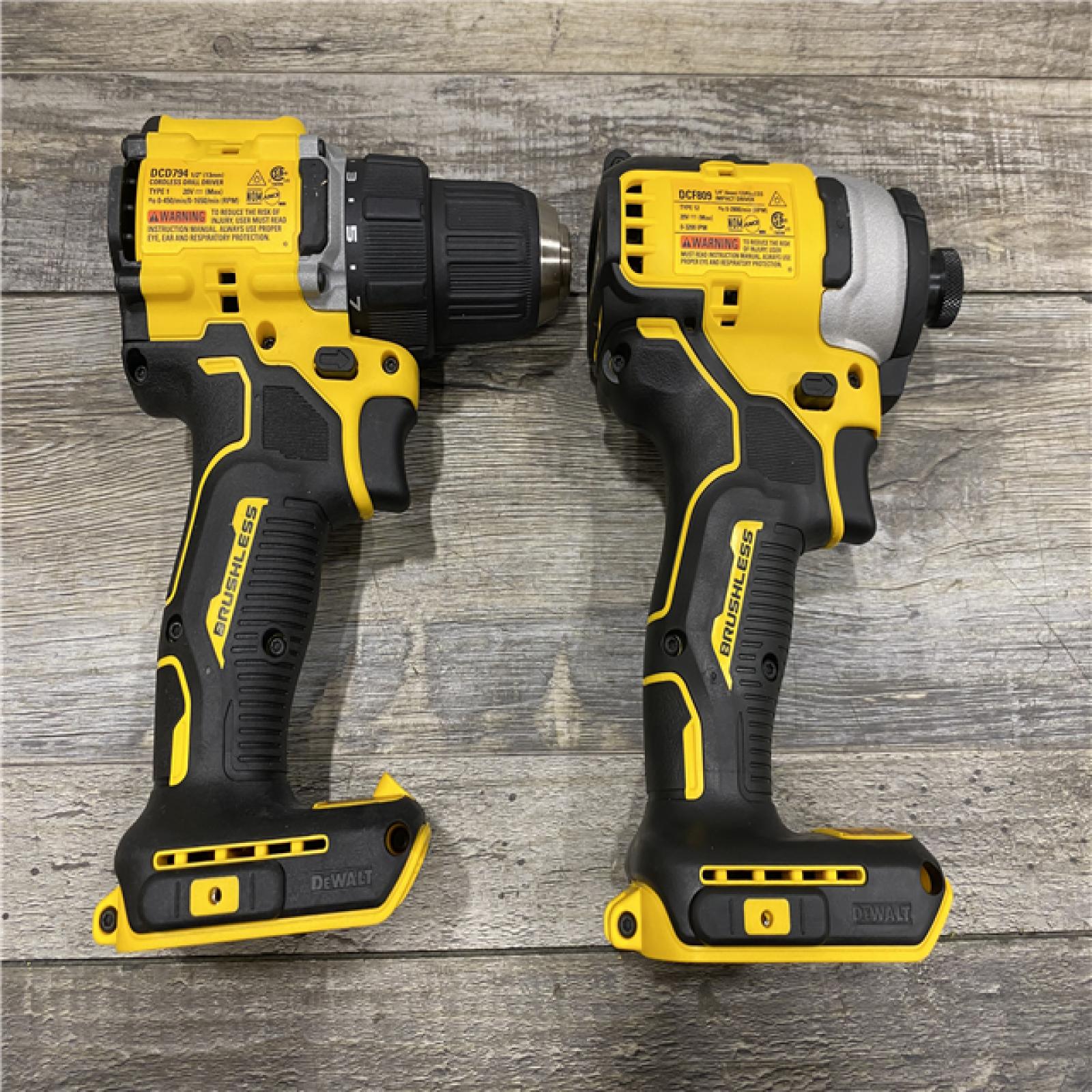 AS-IS DEWALT ATOMIC 20-Volt MAX Lithium-Ion Cordless Combo Kit
