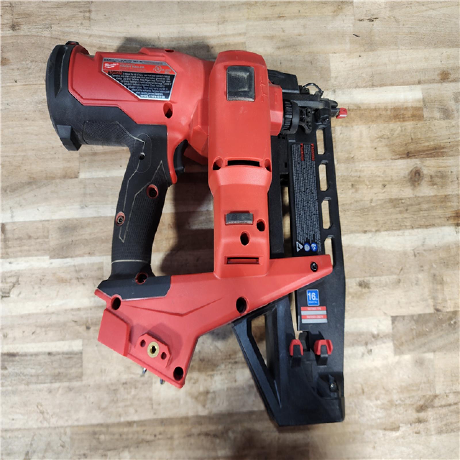HOUSTON LOCATION - AS-IS Milwaukee FUEL 18-Volt Lithium-Ion Brushless Cordless Gen ll 16-Gauge Straight Finish Nailer (Tool Only)