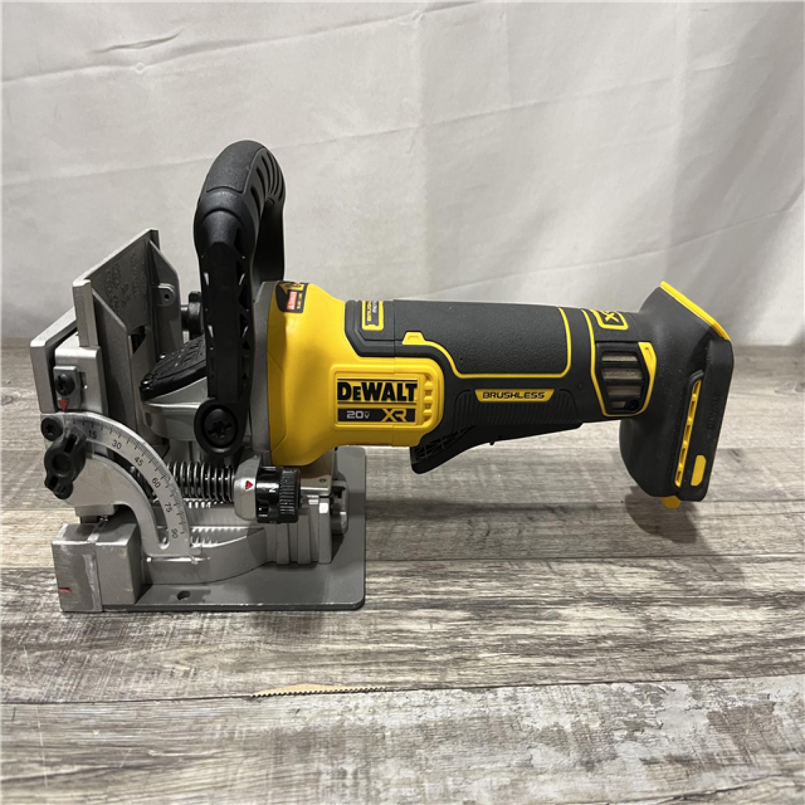 AS-IS DEWALT 20V Cordless Biscuit Joiner (Tool Only)