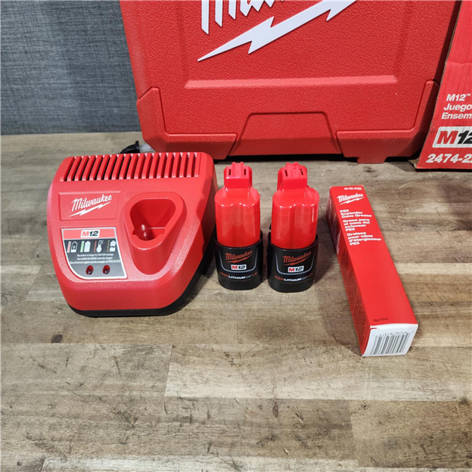 HOUSTON LOCATION - AS-IS M12 12-Volt Lithium-Ion Cordless PEX Expansion Tool Kit with (2) 1.5 Ah Batteries  (3) Expansion Heads and Hard Case