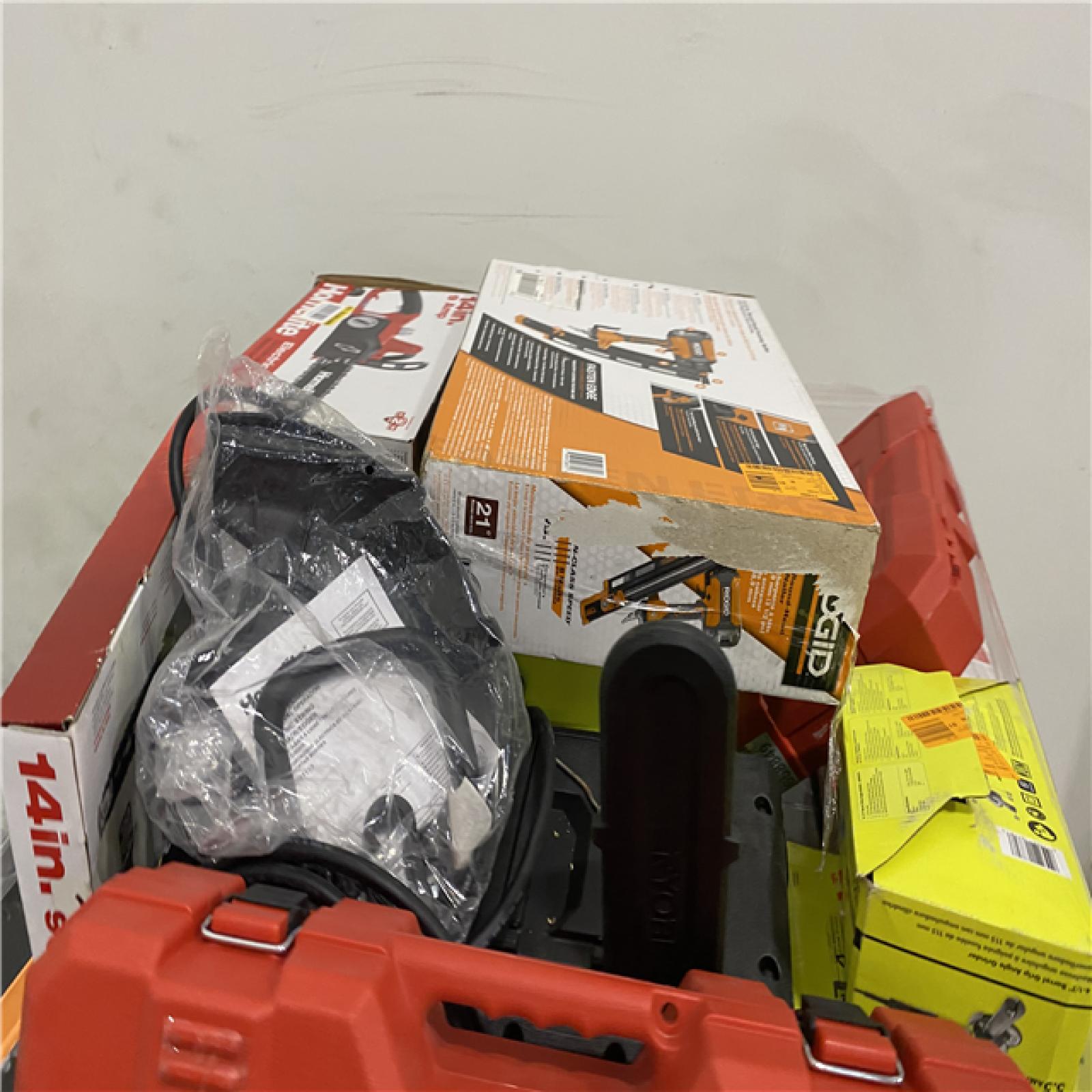 Dallas Location - As-Is Tool Pallet