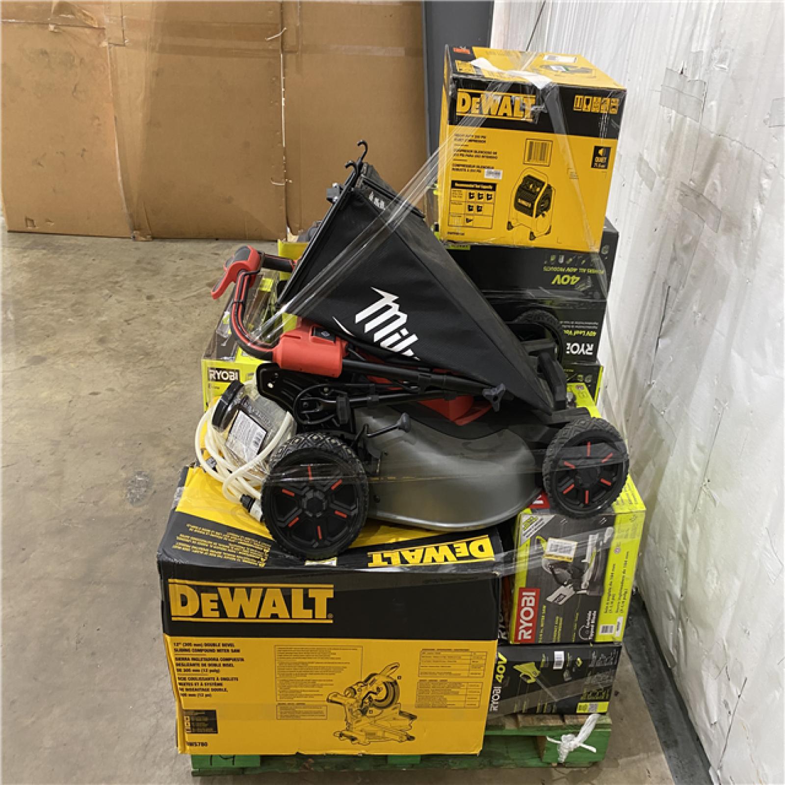 Houston Location AS IS - Tool Pallet