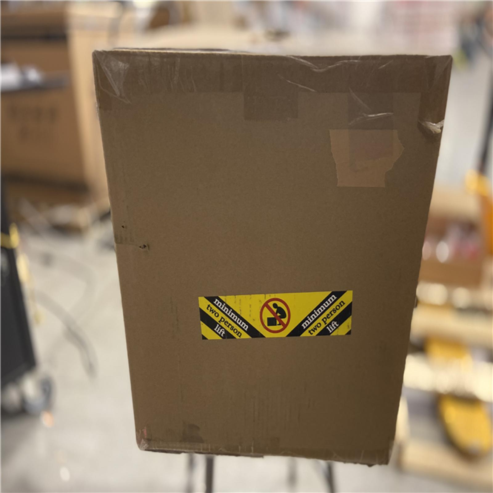 NEW! - Milwaukee M18 18-Volt Lithium-Ion Cordless Combo Kit (9-Tool)