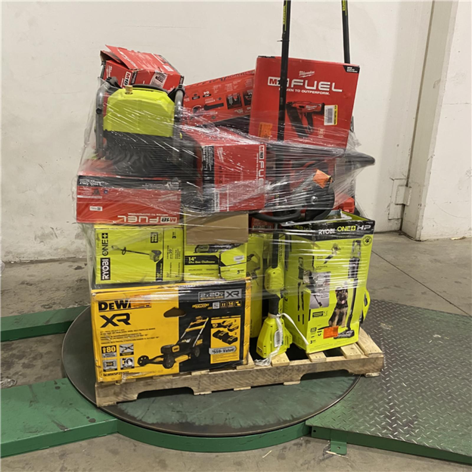 Dallas Location - As-Is Tool Pallet