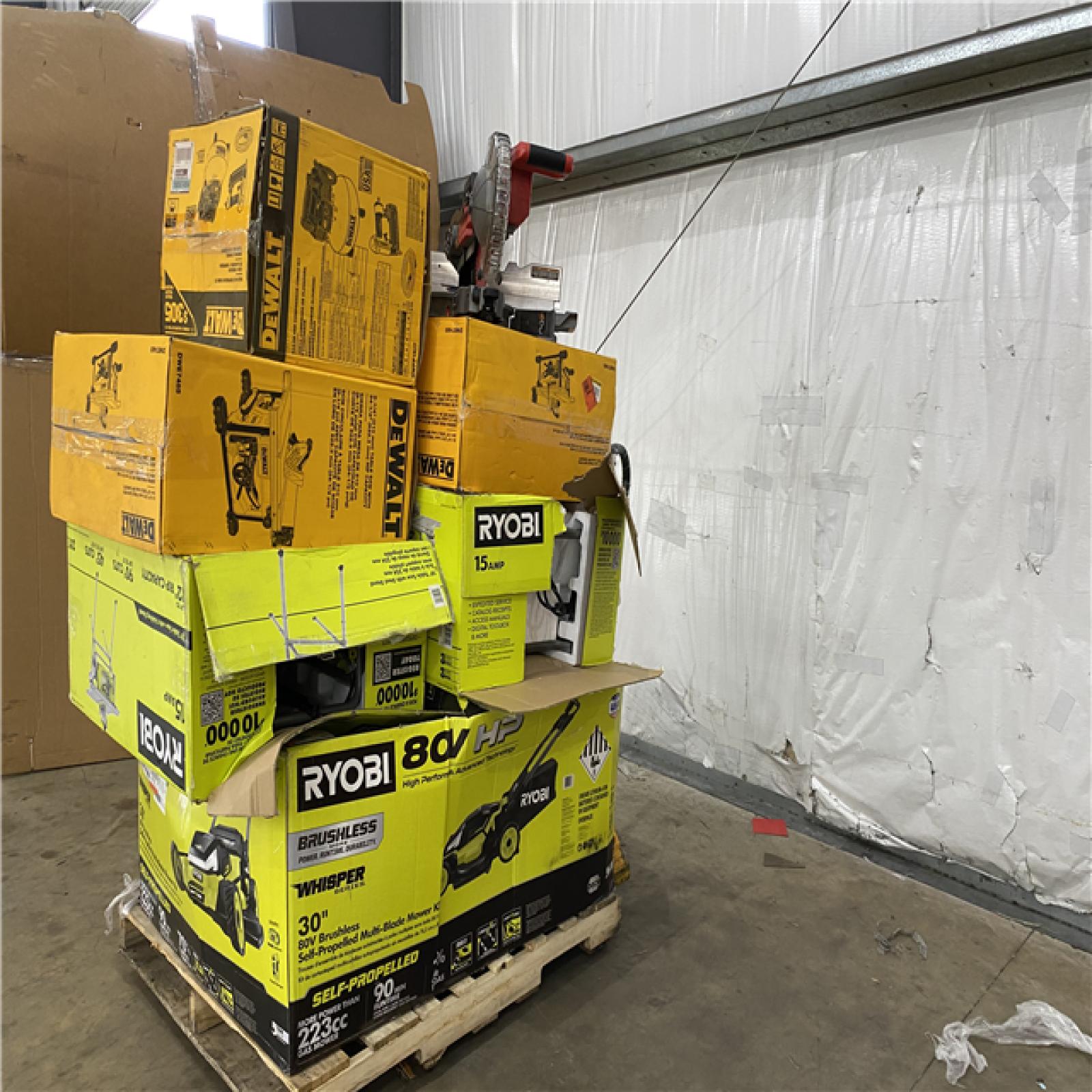 Houston Location AS IS - Tool Pallet