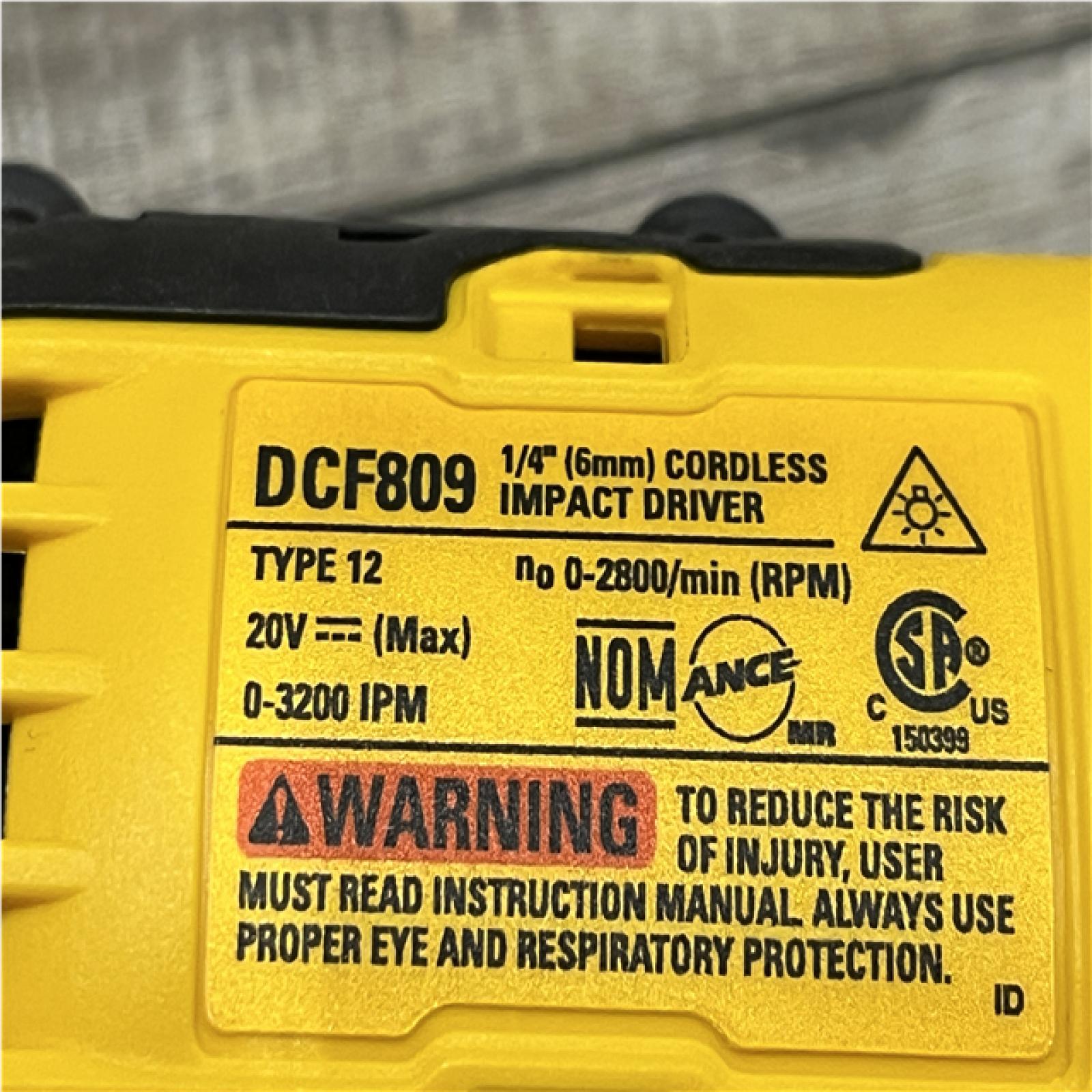 AS-IS DEWALT Atomic 20V Max Lithium-Ion Brushless Cordless Compact 1/4 in. Impact Driver Kit