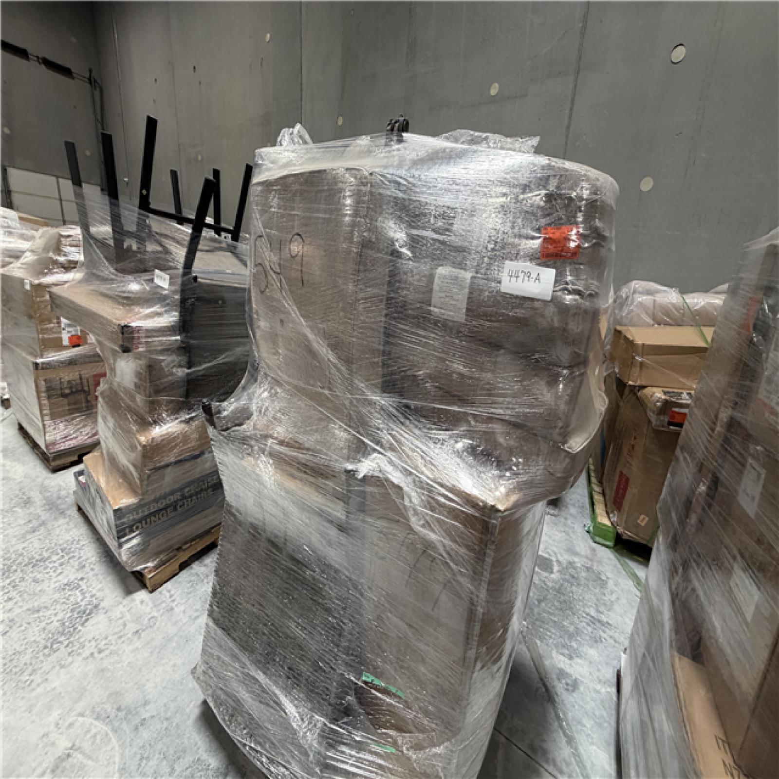 Atlanta Location As-Is Outdoor Seasonal Full Truckload (22 pallets) 4478-A