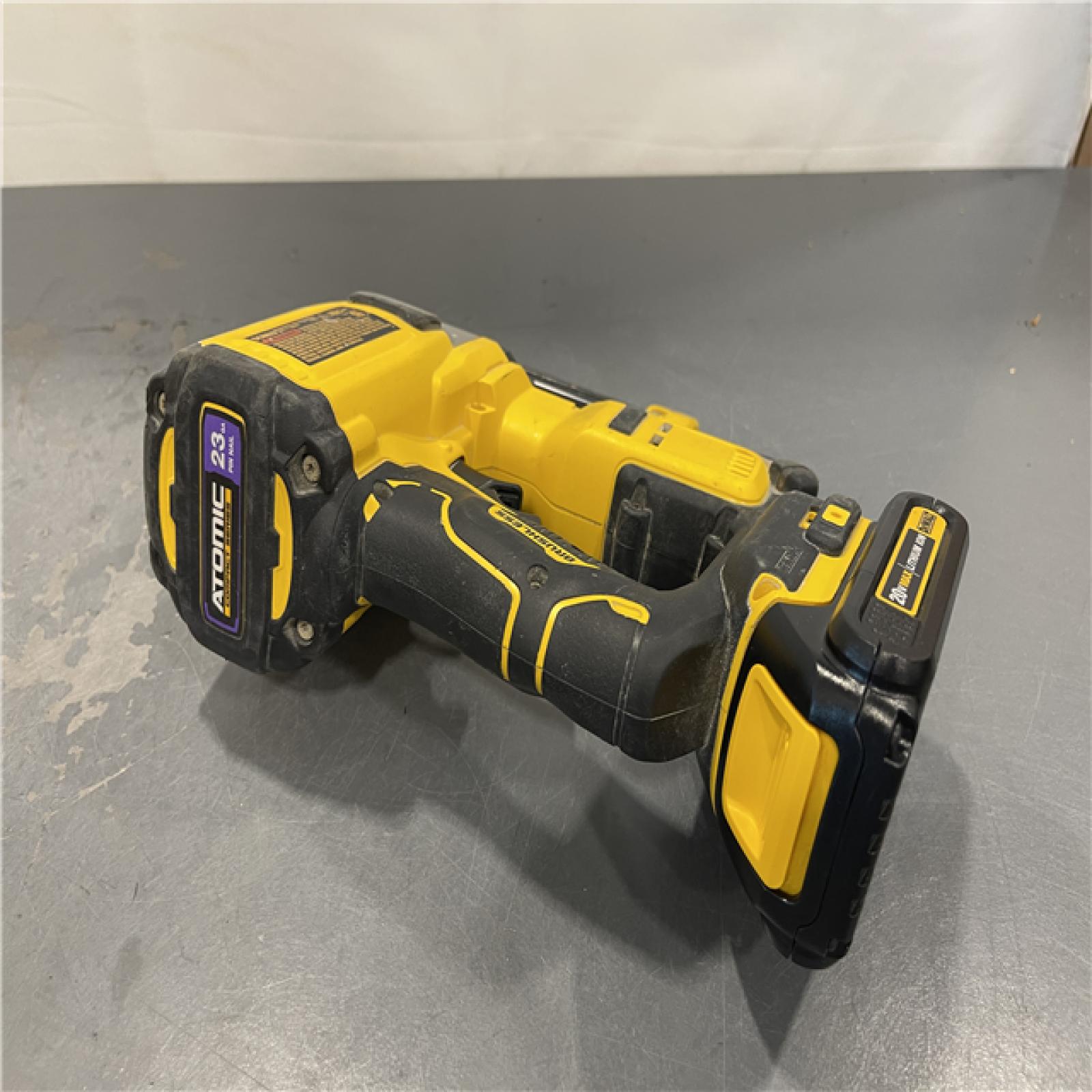 AS-IS - DeWalt ATOMIC 20V MAX Lithium Ion Cordless 23 Gauge Pin Nailer Kit