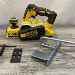 AS-IS DEWALT 20V MAX XR Cordless Brushless 3-1/4 in. Planer (Tool Only)