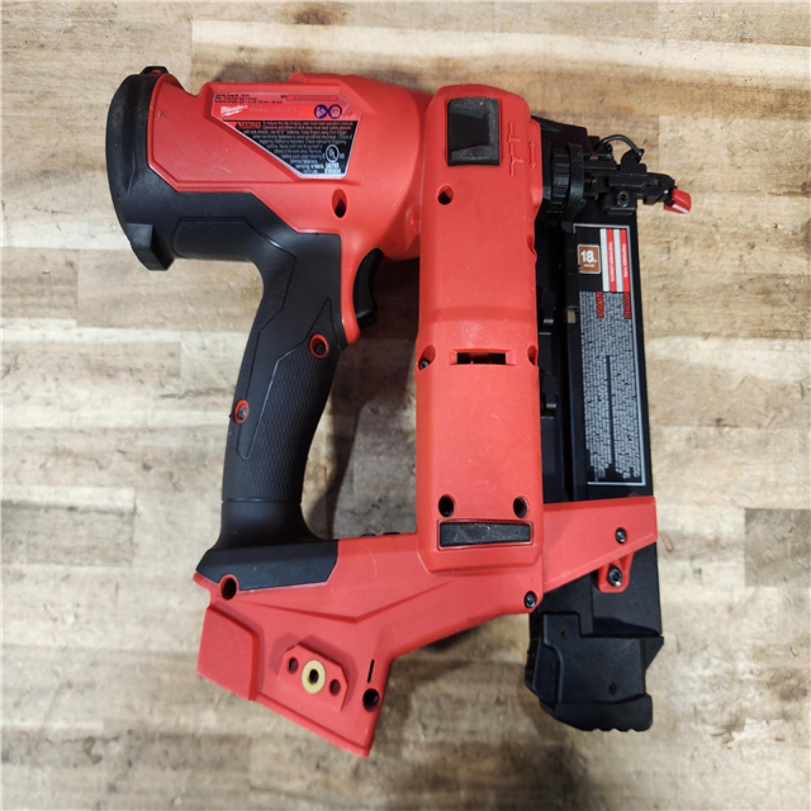HOUSTON LOCATION - AS-IS Milwaukee FUEL 18-Volt Lithium-Ion Brushless Cordless Gen II 18-Gauge Brad Nailer (Tool-Only)