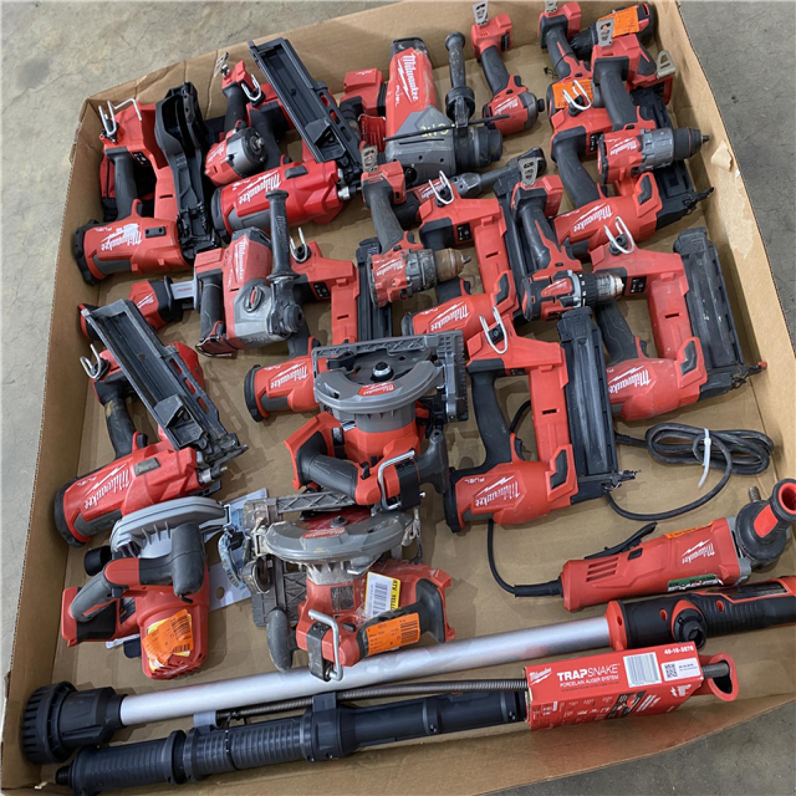 Houston Location AS IS - Tool Pallet