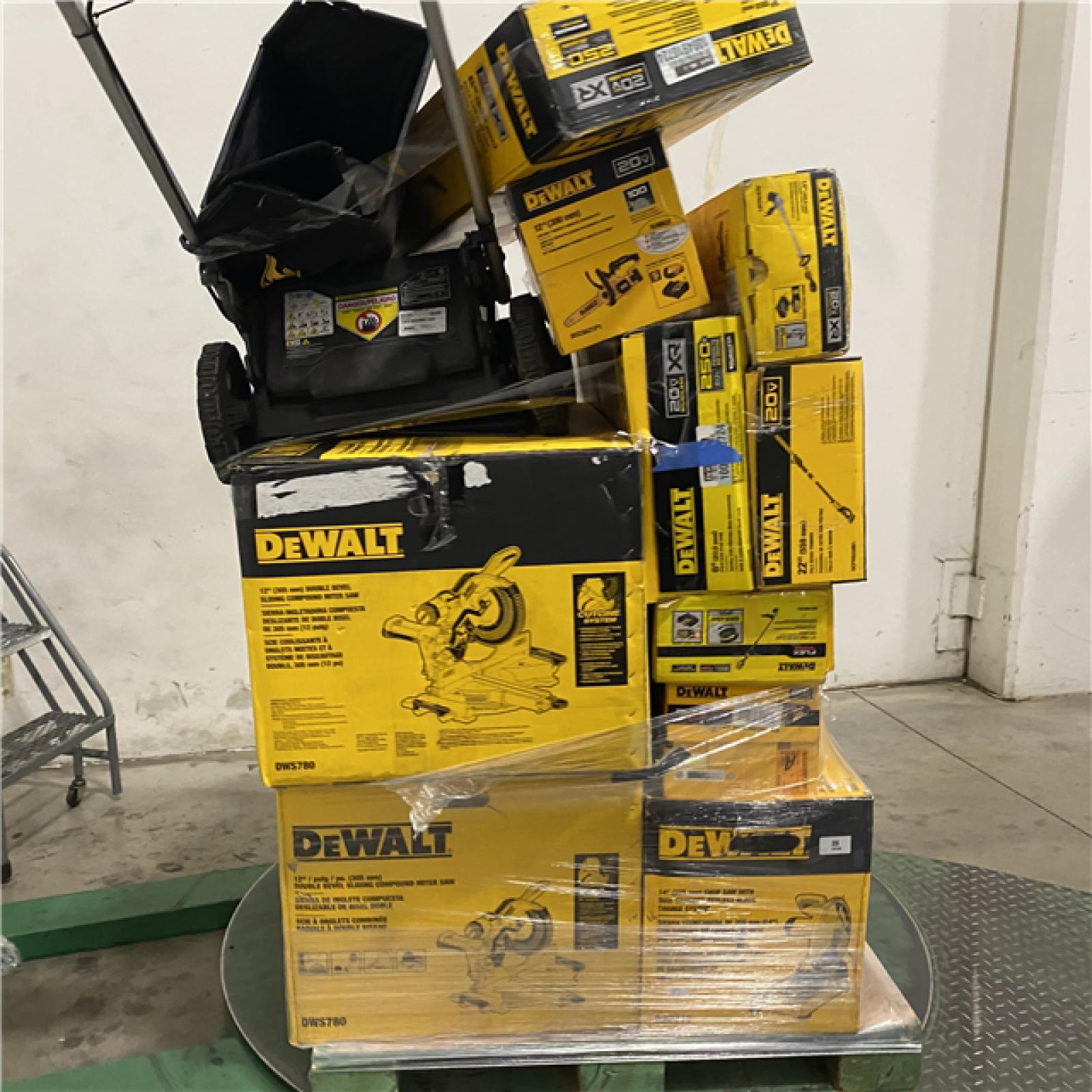 Dallas Location - As-Is Tool Pallet