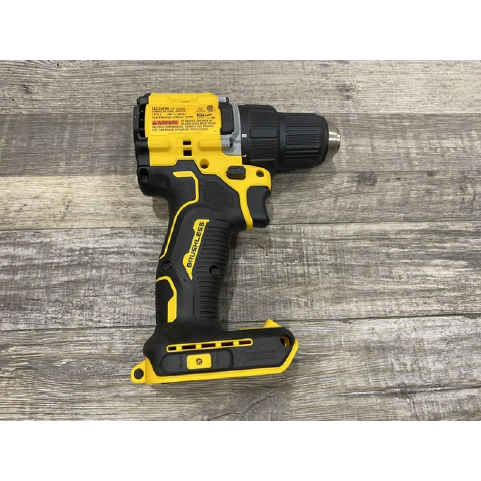 AS-IS DEWALT Atomic 20V Lithium-Ion Cordless Compact 1/2 in. Drill/Driver Kit