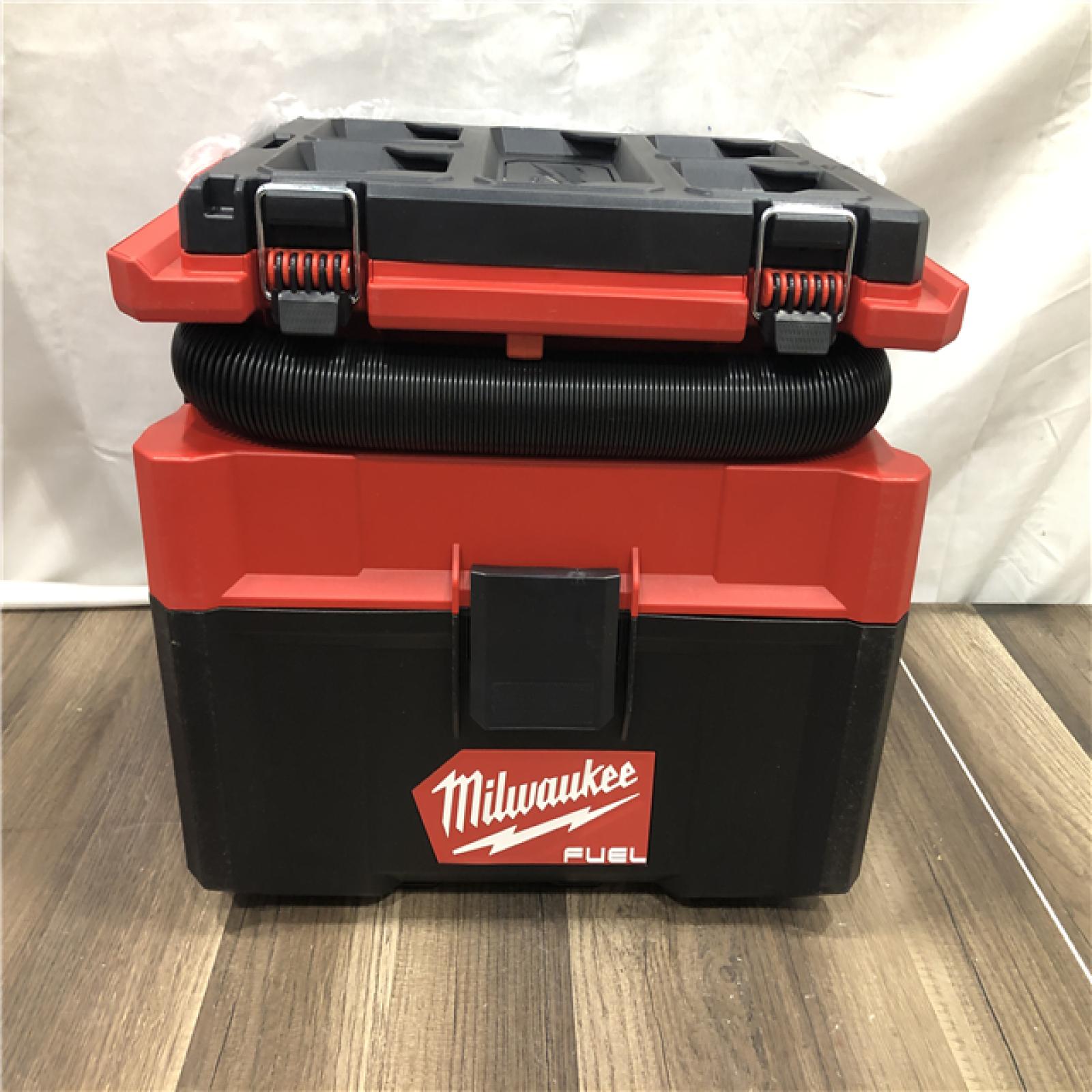 AS-IS Milwaukee FUEL PACKOUT 18-Volt Lithium-Ion Cordless 2.5 Gal. Wet/Dry Vacuum (Vacuum-Only)