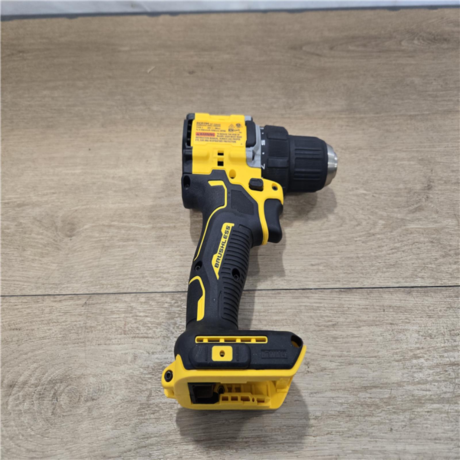 AS-IS DEWALT Atomic 20V Cordless Compact 1/2 in. Drill/Driver Kit